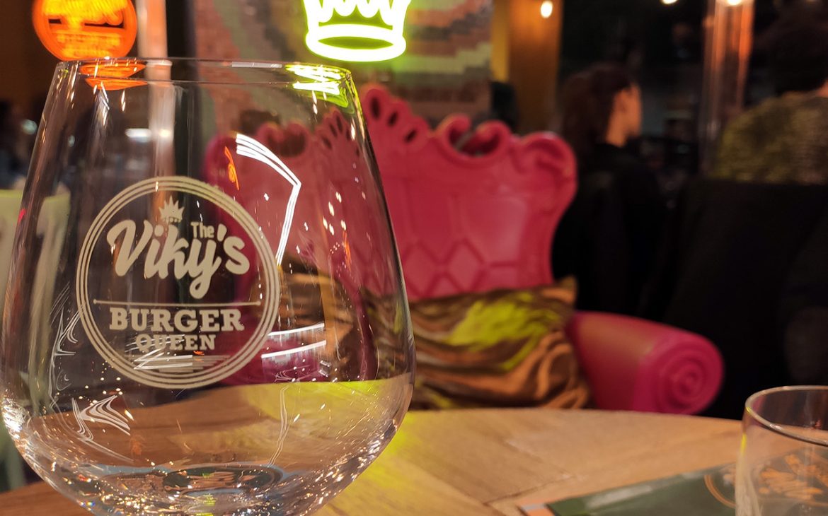 viky's burger queen